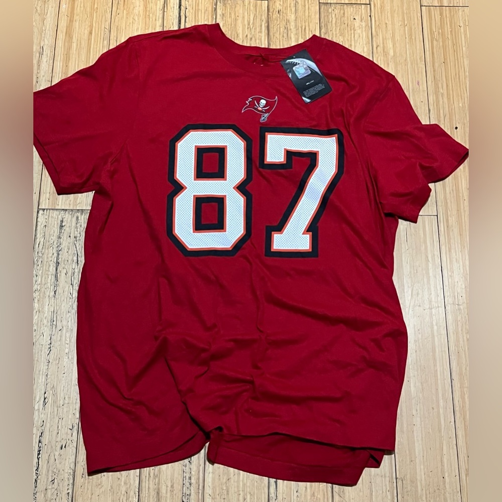 Men’s Nike Tampa Bay Buccaneers Gronk Number Tee Sz XL NWT